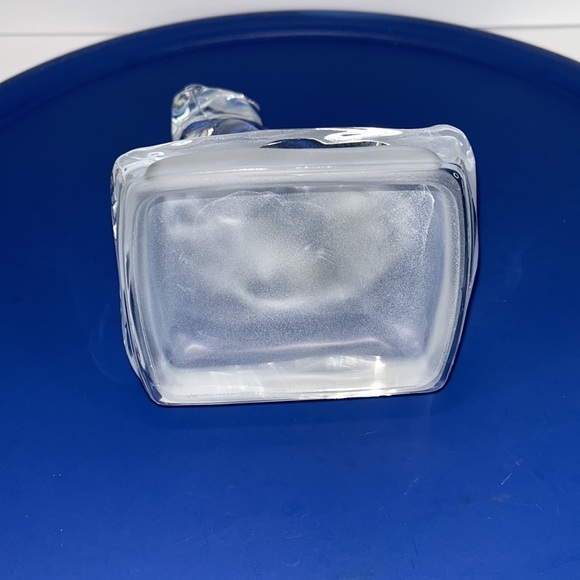 Lead Crystal Cat on Frosted Square Pillow Paperweight Figurine Crystal D'Arques - Picture 12 of 16